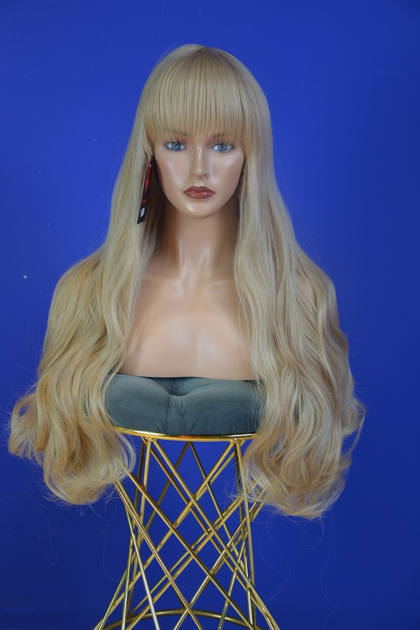 Bebek Sarısı Uzun Kahküllü Dalgalı Fiber Sentetik Peruk