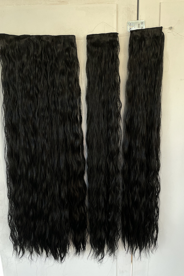 Siyah Afro Dalgalı Uzun Yarım Ay Saç –  3 Parça Çıt Çıt 80cm. 270 gr. VIP SERI Siyah Afro Dalgalı Uzun Yarım Ay Saç –  3 Parça Çıt Çıt 80cm. 270 gr. VIP SERI