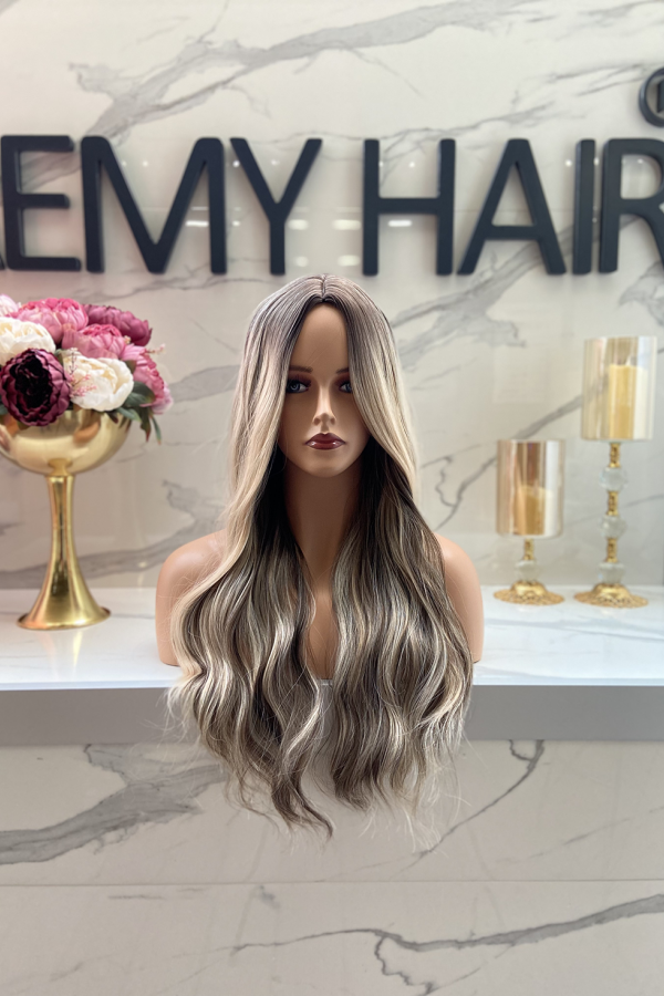 Exclusive Luxury Sombre Balyajlı Peruk Exclusive Luxury Sombre Balyajlı Peruk