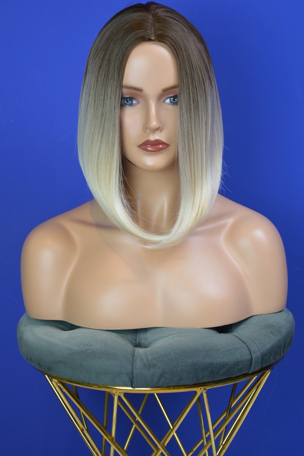 Kumral Platin Ombreli Kısa Küt Perçemsiz Peruk