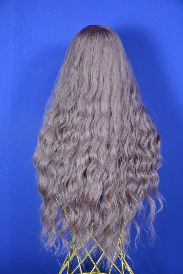 Mor Hafif Dalgalı Uzun Fiber Sentetik Perçemsiz Peruk